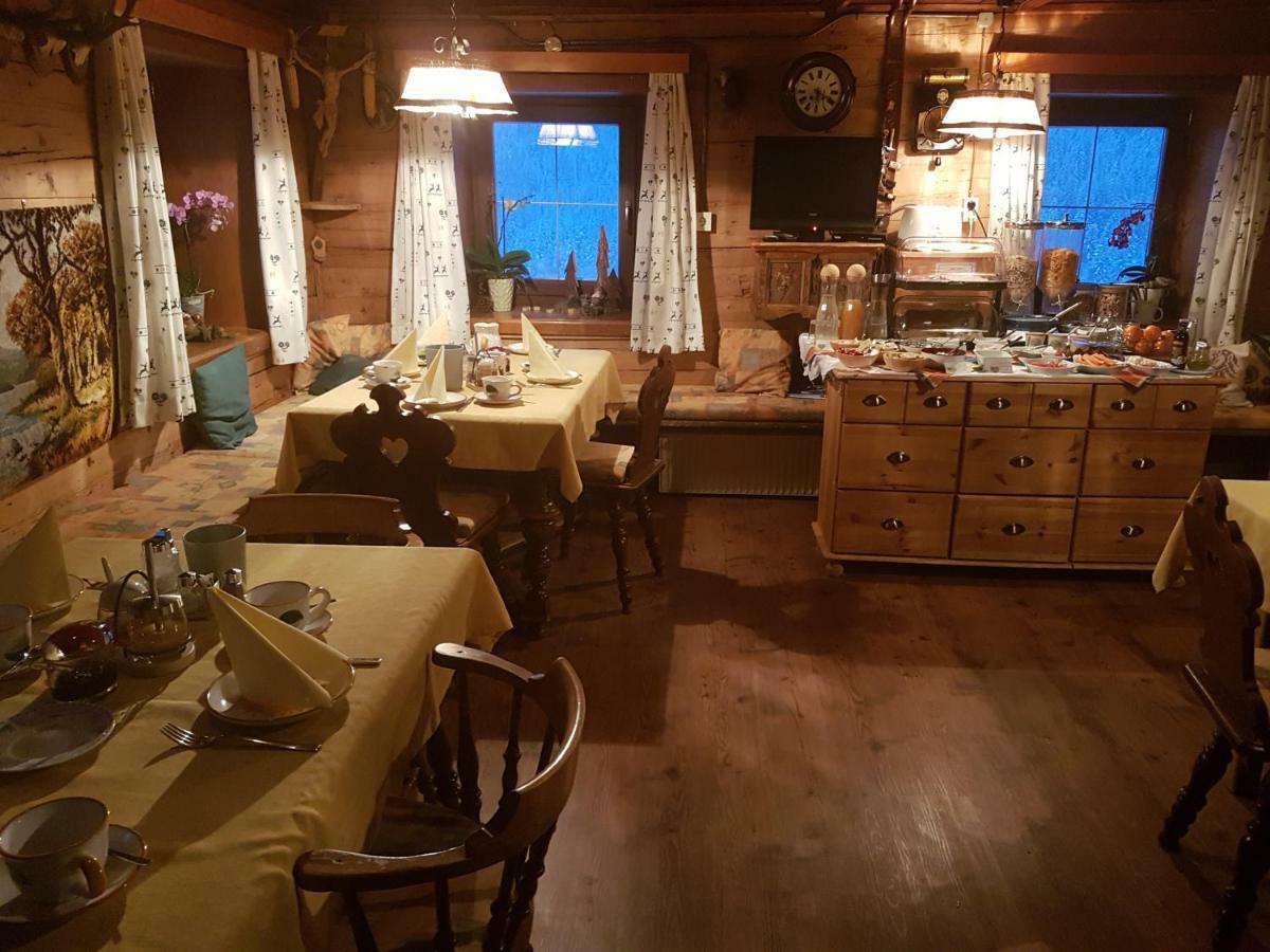 Pension Fuerhapter Mit Bio- Bauernhof St Jakob in Defereggen Eksteriør billede